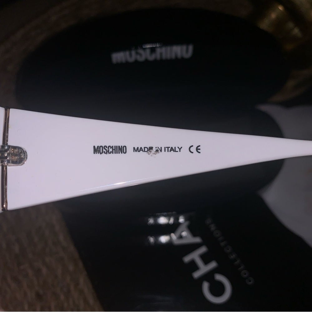 Vintage Moschino White Sunglasses - Picture 12 of 17
